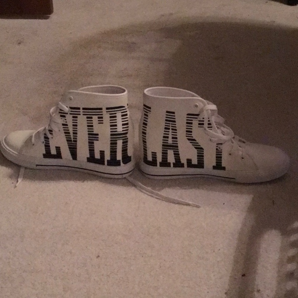 Men’s sneakers